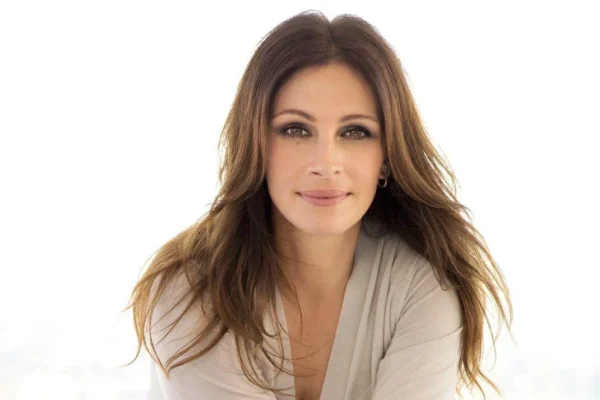 Julia Roberts, Hollywood actress, parenting rules, teenage children, communication, boundaries, trust, responsibility, independence, personal growth, family dynamics, parenting strategies, Pretty Woman, Academy Award nomination, America's Sweetheart, educational pursuits, environmental activism, philanthropy, family ties, Daniel Moder, quality time, family vacations, travel adventures, educational pursuits, outdoor activities, culinary adventures, active lifestyle, balancing career and family, Hollywood career, celebrity mother, Hollywood royalty, motherhood challenges, positive impact, sustainability, conservation, environmental causes, love of cooking, shared experiences, family bonding, physical fitness, well-being, celebrity lifestyle, iconic roles, Hollywood success, successful career, career milestones, family life, dedication, love, precious moments
