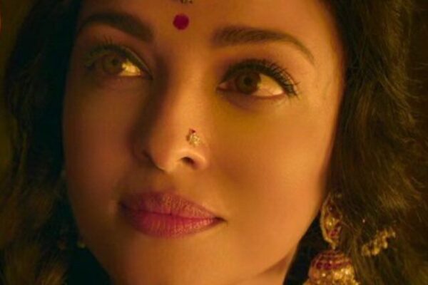 Aishwarya Rai bollywoodplugin.in